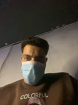 YawlingJingoist live sex cam