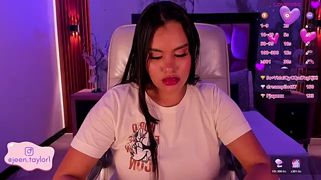 Jeen_Taylor's cam snapshot