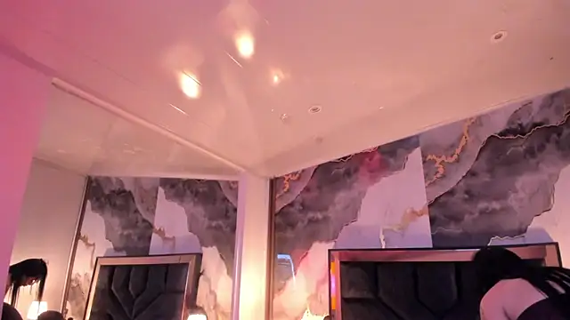 SusanVilla's cam snapshot