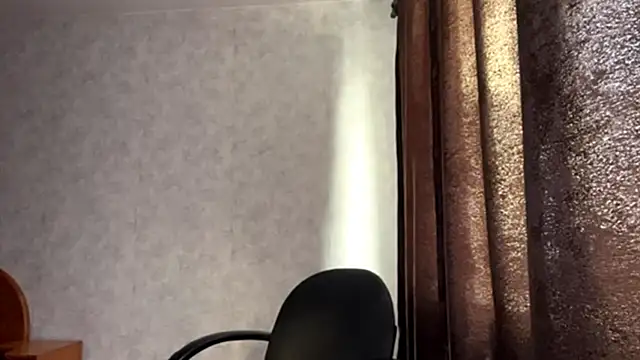 FoxieFlare's cam snapshot