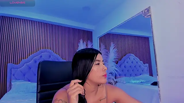 SelenaStonne's cam snapshot