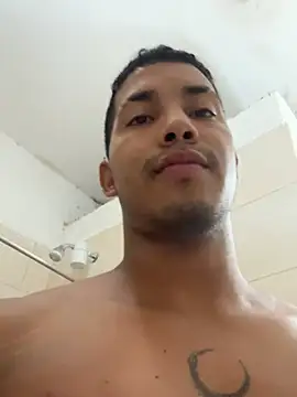 AlexBrasua live sex cam