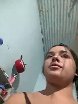 Luciaparker03's cam snapshot