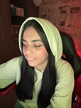 i_am_nina_'s cam snapshot