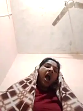 Seema_ji12's cam snapshot