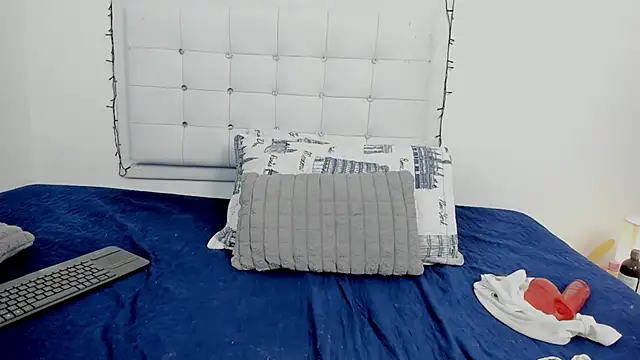 Sofia_Blosom live sex cam