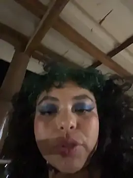 PrincessLauren420 live sex cam