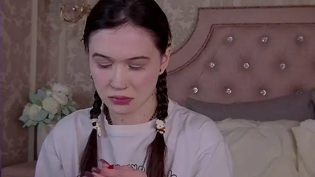 Heather_Ivy's cam snapshot