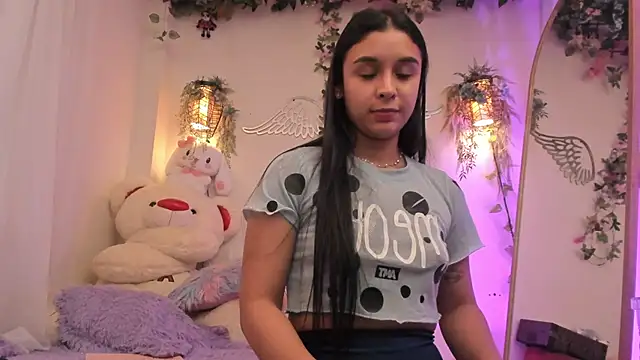 ISA_NIXON's cam snapshot