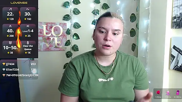 Nika_1_'s cam snapshot