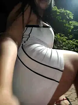 _kathaLopez_'s cam snapshot