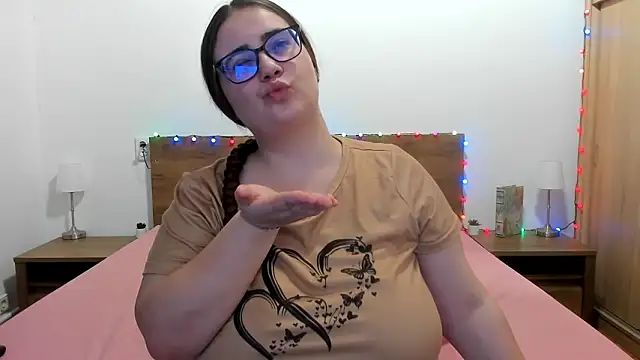 amiravyxen's cam snapshot