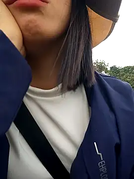 Lukyclover's cam snapshot