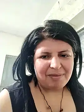 Jann_Riya333's cam snapshot