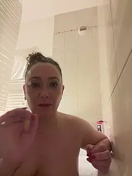 Reine_du_Vice84 live sex cam