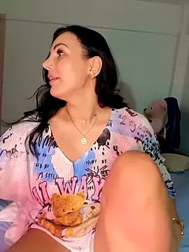 ReiyaRey's cam snapshot