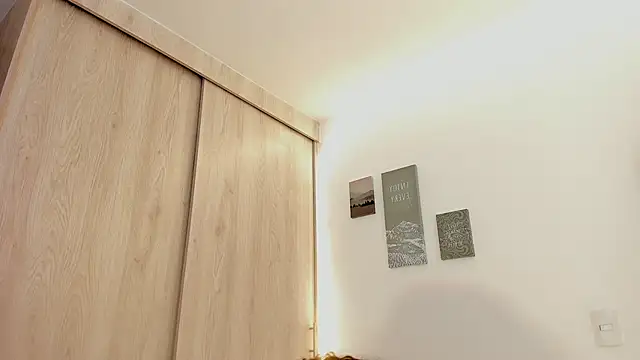 mariam_hill's cam snapshot