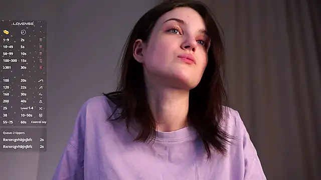 EffieHenri live sex cam