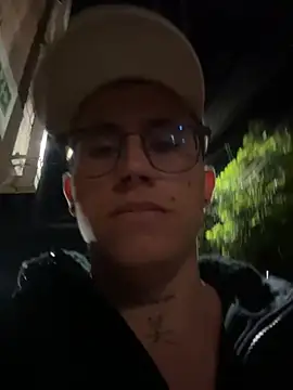 Kurtxxx22's cam snapshot