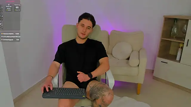 Massimo_Fiore's cam snapshot