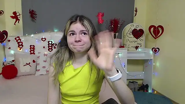 TinaRedly's cam snapshot