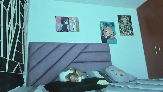 KARINNA__RAVEN's cam snapshot