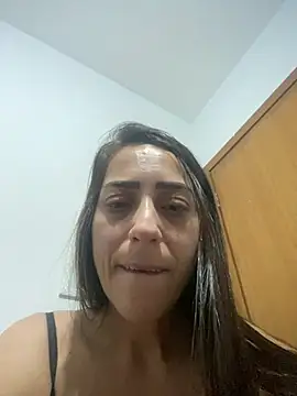 lucioliveira's cam snapshot