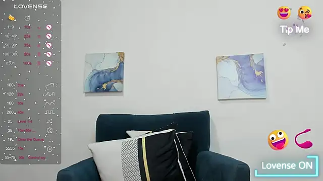 LADIOSA_ANASTACIA's cam snapshot