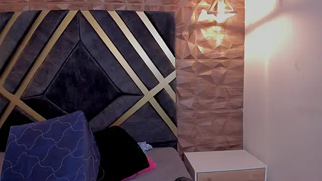 Valka_Ross's cam snapshot