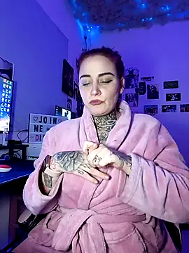 blazed_vixen's cam snapshot