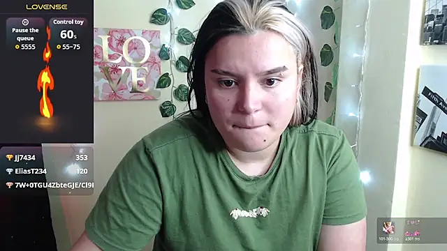 Nika_1_ live sex cam