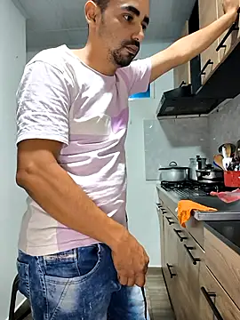 stivenlujan69 live sex cam