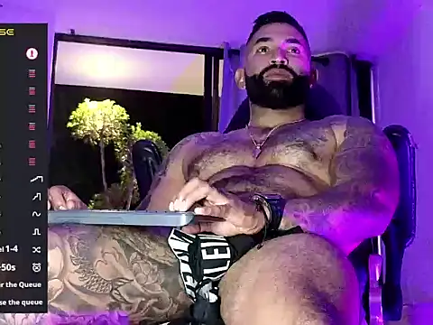Max-prada live sex cam