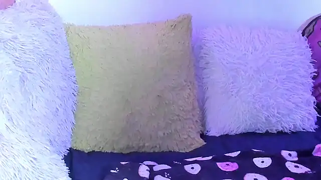 LillyCandy's cam snapshot