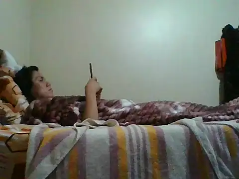 ROSARIOBELLA13's cam snapshot