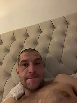 Kinkycouple142's cam snapshot