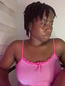 MISSMAYSROOM's cam snapshot