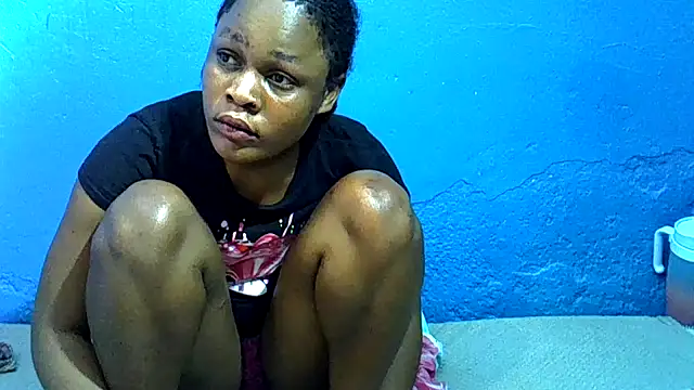 BlondieBitch's cam snapshot