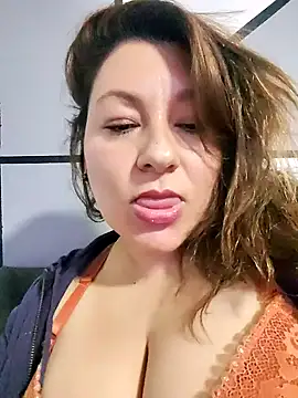 sakotodika's cam snapshot