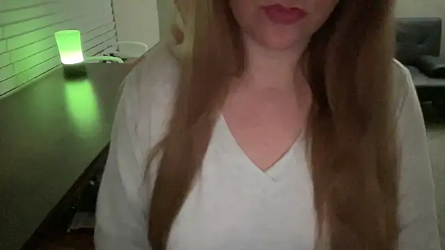 MollyJenson's cam snapshot