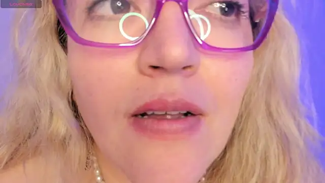 Naty_Mature_'s cam snapshot