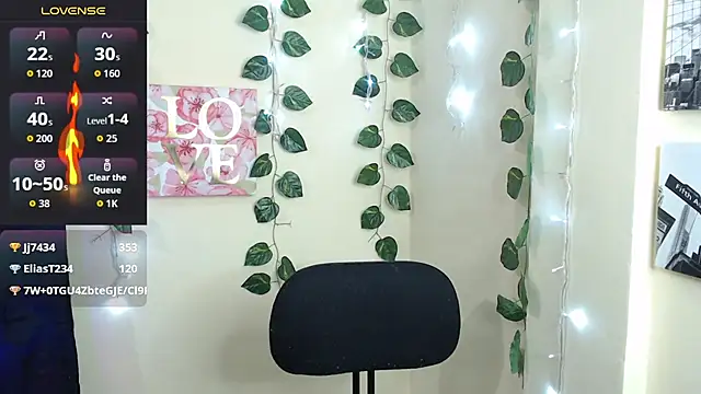 Nika_1_'s cam snapshot