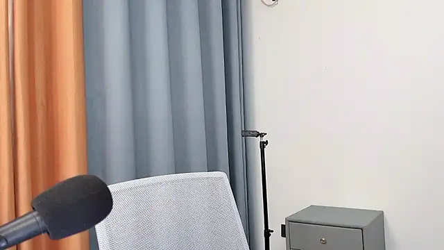 smalldaisy's cam snapshot