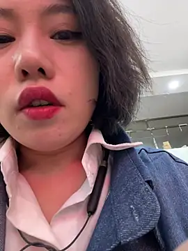 Eliza-E live sex cam