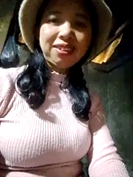 TRIEUTRIEU20's cam snapshot