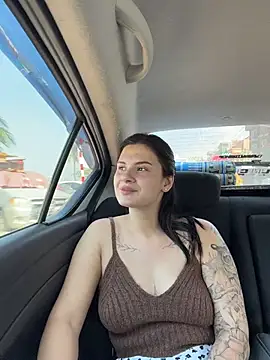 MiraReach live sex cam