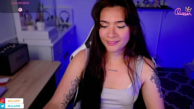 ImLui_lu's cam snapshot