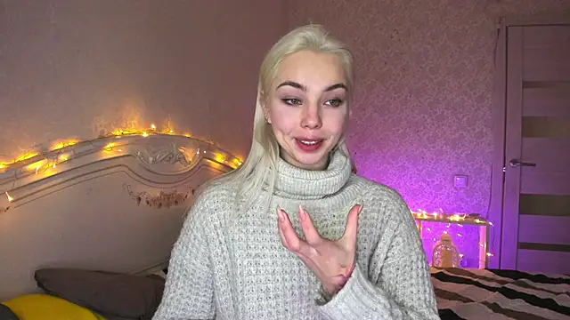 LillyMoure_ live sex cam