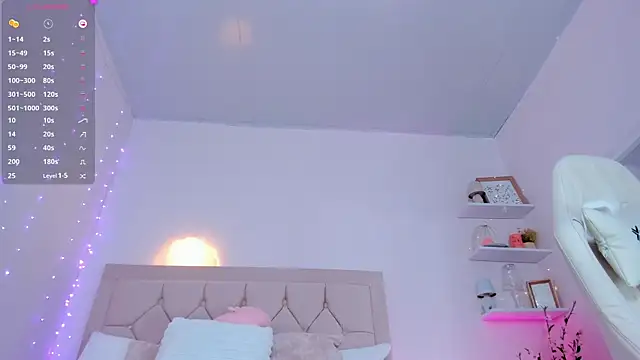 kim_dreams18's cam snapshot