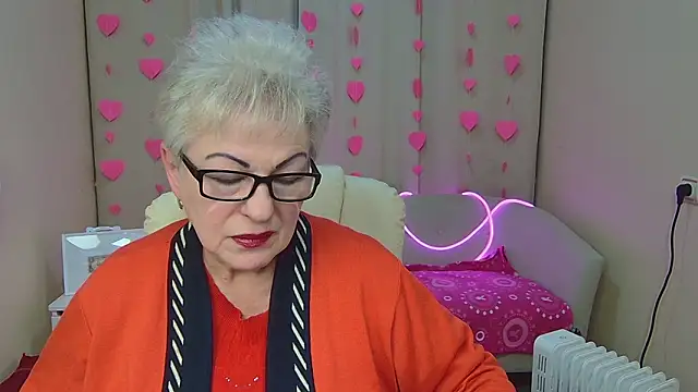 KayleSmoll's cam snapshot